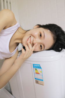 小鬼当街