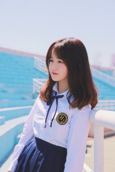 TROUBLEMAKER两个男生